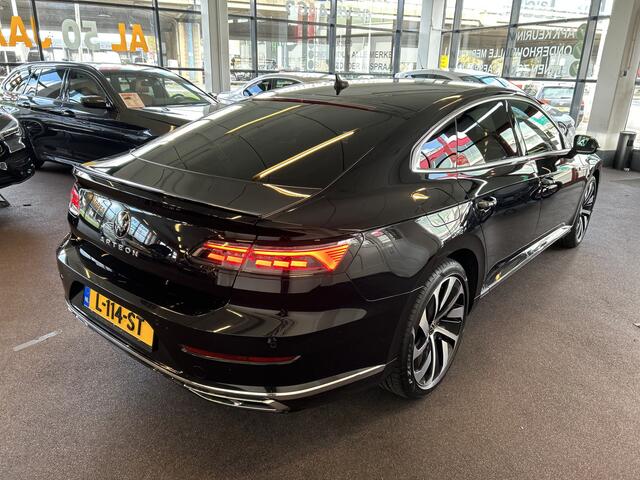 Volkswagen Arteon 2.0 TSI 3X R-Line | Facelift | Adaptieve cruise control | Digital dashboard | Lederen/Alcantara bekleding | Keyless | Achteruitrijcamera | Adaptief onderstel | Apple carplay | Navigatie | Stoelverwarming v+a | 12/2020