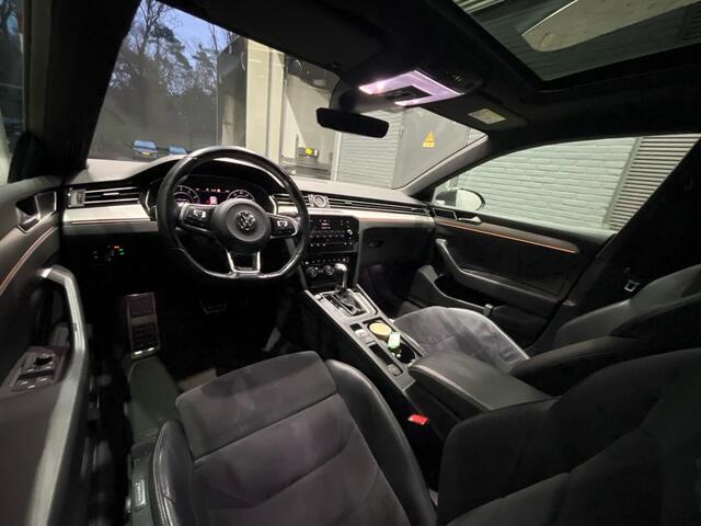Volkswagen Arteon 1.5 TSI Business R | Schuif/kanteldak | ACC | Stoelverwarming | Getint Glas | 18 Inch