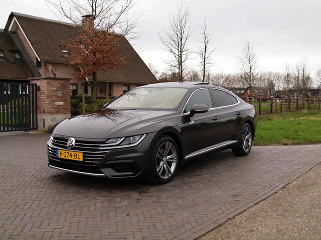Volkswagen Arteon 2.0 TSI Business R Exclusive Elektrisch glazen Panorama-dak | 2X R-Line | Virtual Cockpit | Camera | Apple Carplay |