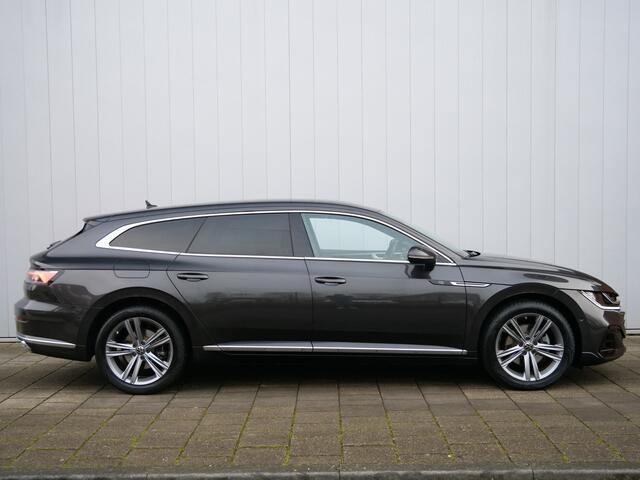 Volkswagen Arteon Shooting Brake 1.4 TSI eHybrid R-Line Business+ 218 Pk Automaat Navi / DAB / Apple Carplay / Trekhaak / Keyless / Camera