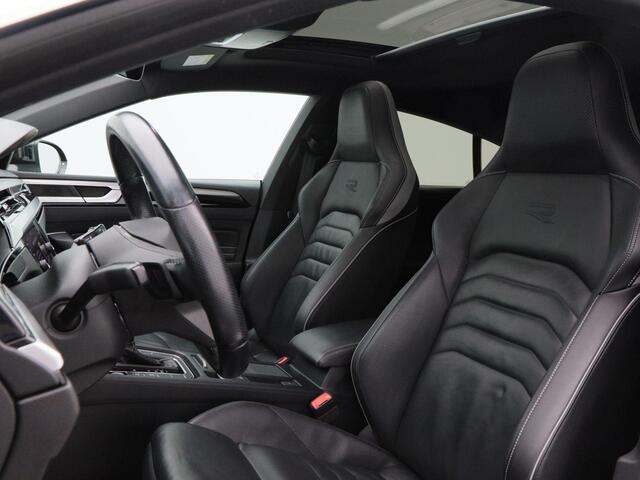 Volkswagen Arteon 2.0 TDi 200 Pk Automaat R-Line Business+ | Panoramadak | Volledig Leder | Elektrische Stoelen met Geheugen | Matrix LED | Adaptive Cruise | Camera | 20 Inch | 84.984 Km