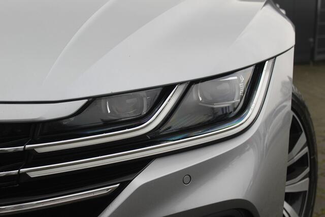 Volkswagen Arteon Shooting Brake 1.4 TSI 218PK eHybrid Elegance Business+ | Incl. 12 maanden garantie | Panoramadak | Adaptive cruise | Clima | Trekhaak wegklapbaar | LED | Stoelverwarming V+A | Camera | Elektr. kofferklep | Alcantara/leer stoelen | Keyless entry | Dealer 