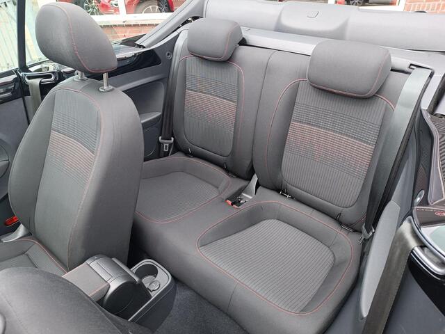 Volkswagen BEETLE (NEW) Cabriolet 1.2 TSI Sound, Cruise, carplay, navigatie