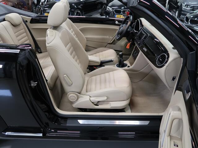 Volkswagen BEETLE (NEW) Cabriolet 1.2 TSI Design BMT Beige Leer Stoelverwarming Airco-ecc PDC 17 inch Circle Black sportvelgen Cruisecontrol Windscherm Boekjes Zeer nette staat Elektrische kap
