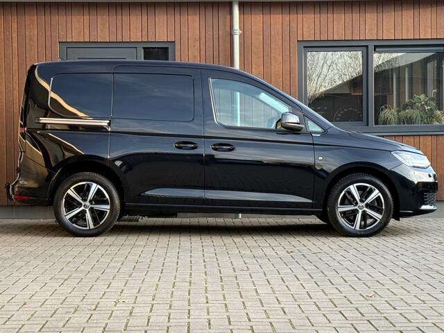 Volkswagen CADDY 2.0 TDI DSG 1ST EDITION zwart camera acc