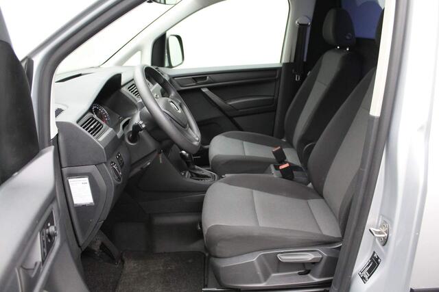 Volkswagen CADDY 2.0 TDI L1H1 BMT Comfortline 2019 NAP | Carplay | Sidebars | Cruise control | Airco | Navigatie | Lichtmetaal | Voorruitverwarming | PDC |