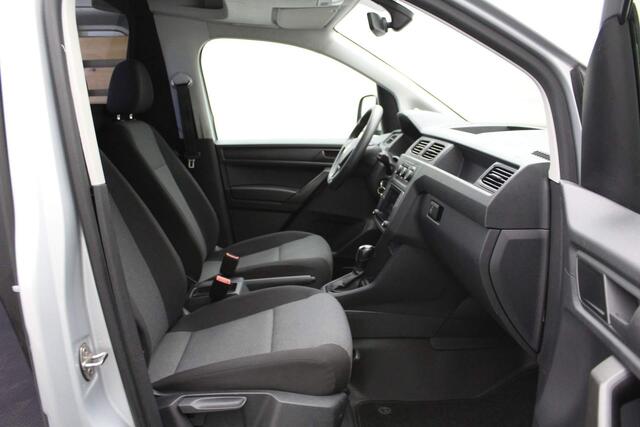 Volkswagen CADDY 2.0 TDI L1H1 BMT Comfortline 2019 NAP | Carplay | Sidebars | Cruise control | Airco | Navigatie | Lichtmetaal | Voorruitverwarming | PDC |