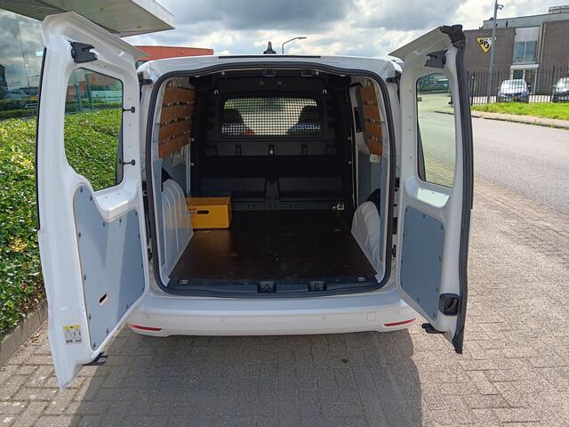 Volkswagen CADDY Cargo 2.0 TDI 102PK Comfort, AIRCO, NAVIGATIE, SPORTSTOELEN, 18" LMV, incl. 6 MND BOVAGGARANTIE