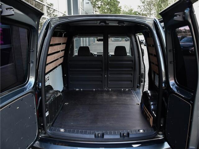 Volkswagen CADDY 2.0 TDI L1H1 RS-zetels 19 inch Carplay/Android Auto Trekhaak