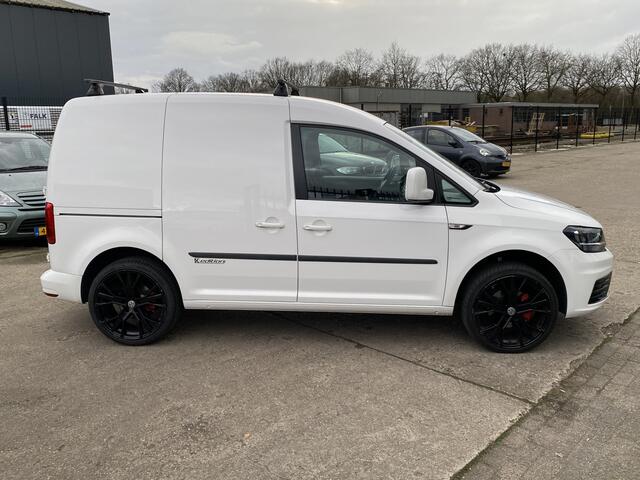 Volkswagen CADDY 1.6 TDI L1H1 Trendline K-EDITION, EURO 5, AIRCO, SCHUIFDEUR RECHTS, ELEK-RAMEN, BLUETOOTH-RADIO-USB-AUX-SD, AIRBAGS, CENT-VERGRENDELING, DAKDRAGERS, LM-VELGEN, TREKHAAK, APK TOT 25-06-26