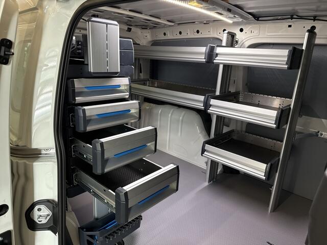 Volkswagen CADDY 1.5 TSI Comfort | LUXE INBOUWKASTEN | CAMERA | CRUISE | NAVI