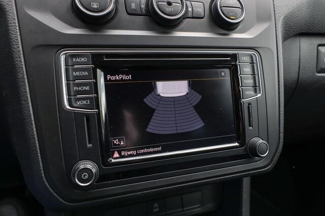 Volkswagen CADDY 2.0 TDI DSG 150 PK Highline ? Navi ? Standkachel ? Stoelverwarming