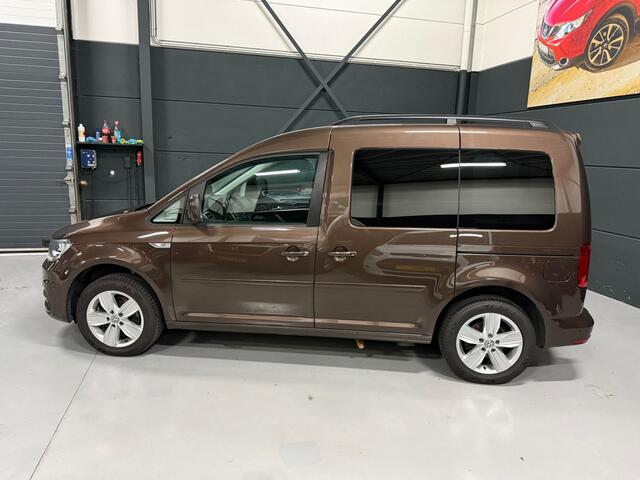 Volkswagen CADDY 1.4 TSI 125pk Rolstoelauto - Zeer Luxe Uitvoering - Rolstoelvervoer