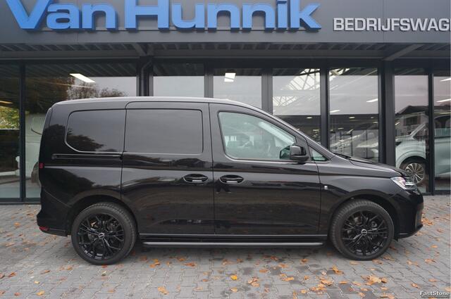 Volkswagen CADDY 2.0TDI 122PK DSG AUT Black Edition BPM VRIJ!! Apple Carplay, Camera, LED, 18" Velgen, Trekhaak C01