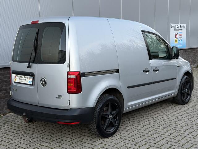 Volkswagen CADDY 2.0 TDI L1H1 BMT Trendline | Blue-tooth | Cruise Control | Weinig KM | Interesse, Proefrit? Bel of app met: 06-24 28 28 42