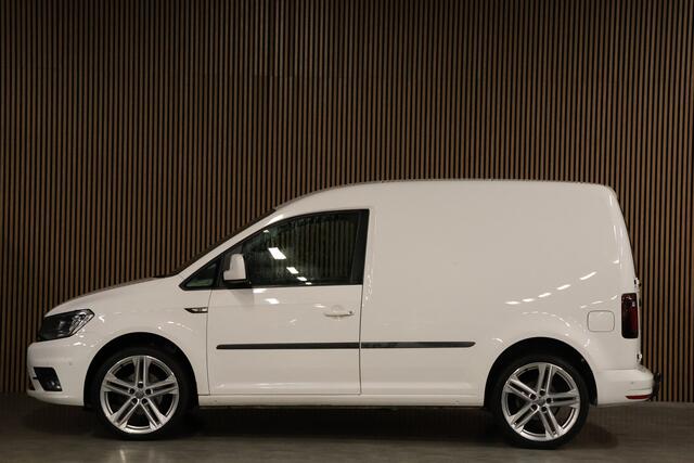 Volkswagen CADDY 2.0 TDI Highline | Bi-Xenon | Stoelverwarming | Airco | Cruise control | MF Stuur | Trekhaak | Navigatie | Nieuwe APK