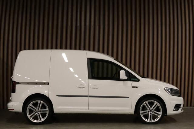 Volkswagen CADDY 2.0 TDI Highline | Bi-Xenon | Stoelverwarming | Airco | Cruise control | MF Stuur | Trekhaak | Navigatie | Nieuwe APK