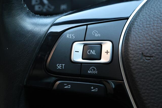 Volkswagen CADDY 2.0 TDI Highline | Bi-Xenon | Stoelverwarming | Airco | Cruise control | MF Stuur | Trekhaak | Navigatie | Nieuwe APK