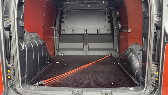 Volkswagen CADDY 2.0 TDI | Navi | Camera | Cruise | AppleCarplay