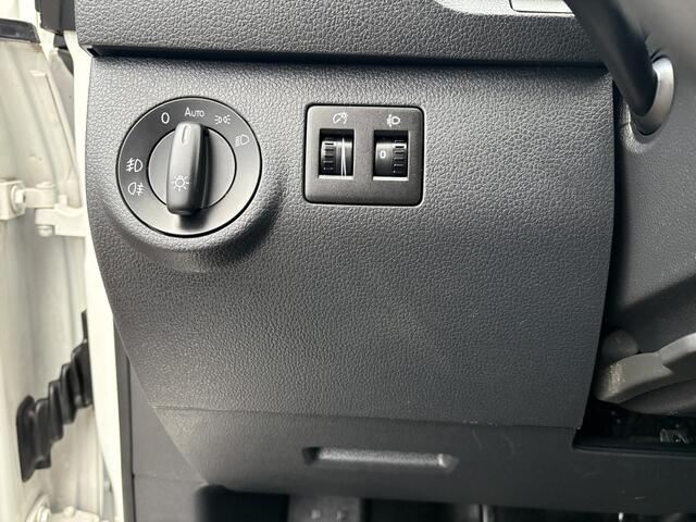 Volkswagen CADDY 2.0 TDI L1H1 Airco Cruise controle Achterklep Bpm vrij Trekhaak 1500kg trekgewicht Telefoon verbinding 1e eigenaar 2-Persoons Euro 6