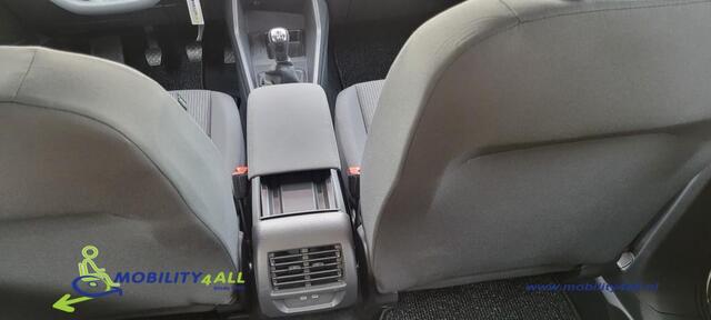 Volkswagen CADDY MAXI TAXI 6-persoons rolstoelauto Excl- BTW