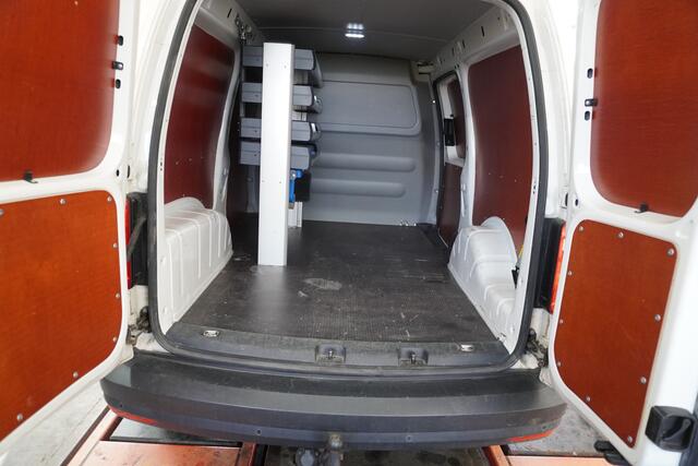 Volkswagen CADDY MAXI 2.0 TDI L2H1 BMT Comfortline Sortimo kast Nr. V131 | Airco | Cruise | Navigatie