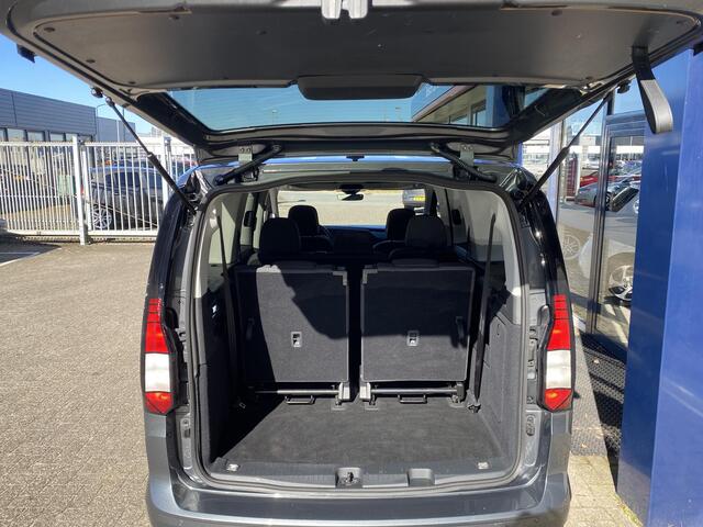 Volkswagen CADDY MAXI 1.5 TSI 7p / Automaat / NL-Auto / 2e-Eigenaar / Stoelverwarming / Adaptieve Cruise-Control / Apple-Carlay & Android-Auto / Zijschuifdeur Links en Rechts / Climate-Control / DAB Radio-Bluetooth / Navi / PDC V+A met Camera / 17'' LMV / ENZ.