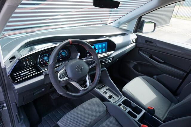 Volkswagen CADDY MAXI Cargo 2.0 TDI | 1st Edition | 122 PK DSG | ACC | Apple Carplay | Camera | Stoel- en Voorruitverwarming | Trekhaak