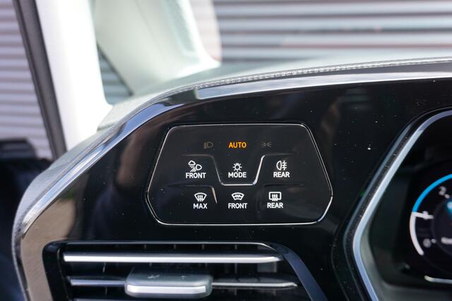 Volkswagen CADDY MAXI Cargo 2.0 TDI | 1st Edition | 122 PK DSG | ACC | Apple Carplay | Camera | Stoel- en Voorruitverwarming | Trekhaak