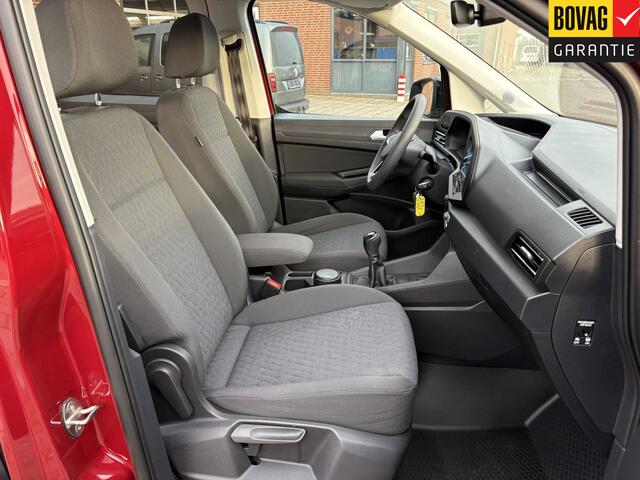 Volkswagen CADDY MAXI 1.5 TSI 5p 84kw Life ( Navigatie, Achteruitrijcamera, Trekhaak, 17 inch LMV) RIJKLAARPRIJS!