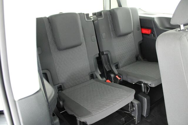 Volkswagen CADDY MAXI 1.5 TSI 150pk Hybride Life 7Pers. Camera Stoelverwarming Carplay