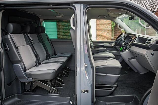 Volkswagen CARAVELLE T6.1 2.0 TDI 204 PK DSG L2H1 A-KLEP ACC | LED | Leder | Side Assist | Privacy glass |