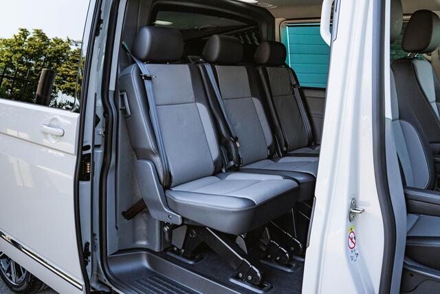 Volkswagen CARAVELLE T6.1 2.0 TDI 204 PK DSG L2H1 A-KLEP FULL OPTIONS ACC | LED | Leder | Side Assist | Privacy glass |