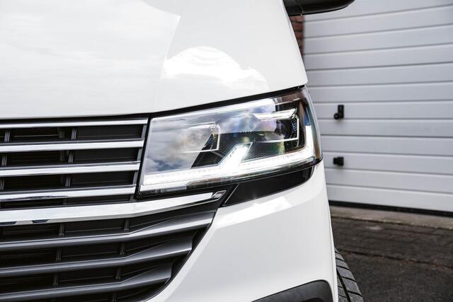 Volkswagen CARAVELLE T6.1 2.0 TDI 204 PK DSG L2H1 A-KLEP DUB/CAB ACC | LED | Leder | Side Assist | Privacy glass |