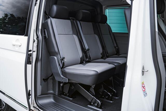 Volkswagen CARAVELLE T6.1 2.0 TDI 204 PK DSG L2H1 A-KLEP DUB/CAB ACC | LED | Leder | Side Assist | Privacy glass |