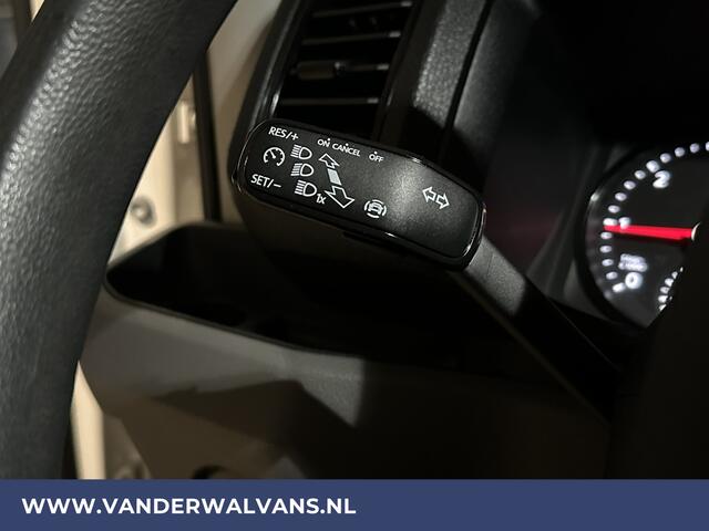 Volkswagen CRAFTER 2.0 TDI 141pk L4H3 L3H2 Euro6 Airco | Camera | Apple Carplay | Cruisecontrol Android Auto, Parkeersensoren, Bijrijdersbank