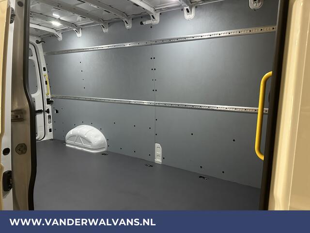 Volkswagen CRAFTER 2.0 TDI 141pk L4H3 L3H2 Euro6 Airco | Camera | Apple Carplay | Cruisecontrol Android Auto, Parkeersensoren, Bijrijdersbank