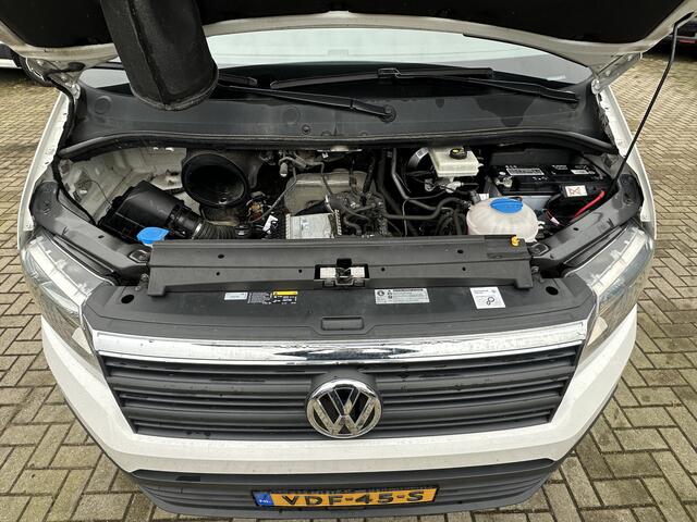Volkswagen CRAFTER 35 2.0 TDI 140PK EURO6 L3H3 Achteruitrijcamera /Cruise control/trekhaak