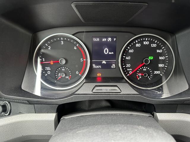 Volkswagen CRAFTER 35 2.0 TDI 140PK EURO6 L3H3 Achteruitrijcamera/trekhaak/app connect