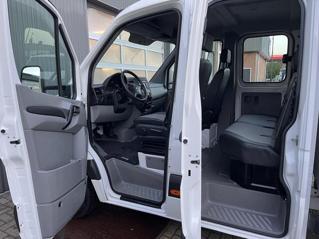 Volkswagen CRAFTER 35 2.0 TDI DC Maxi Kipper 3500kg trekgewicht Euro 6 Airco Cruise controle 6-Persoons Telefoonverbinding Gereedschapskist Kieper Open laadbak Pick-up Bpm vrij