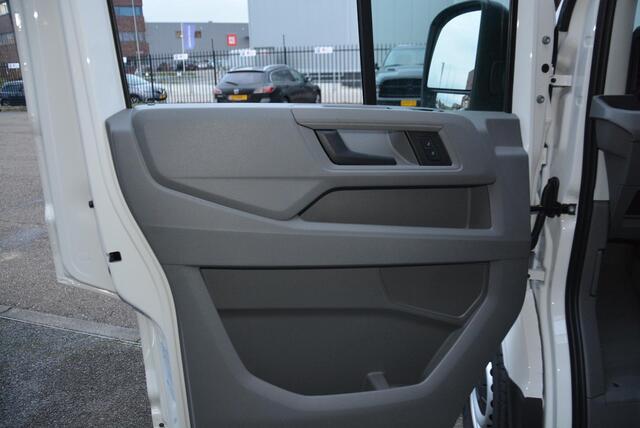Volkswagen CRAFTER 35 2.0 TDI L4H3 Comfortline EURO VI | Geveerde stoel