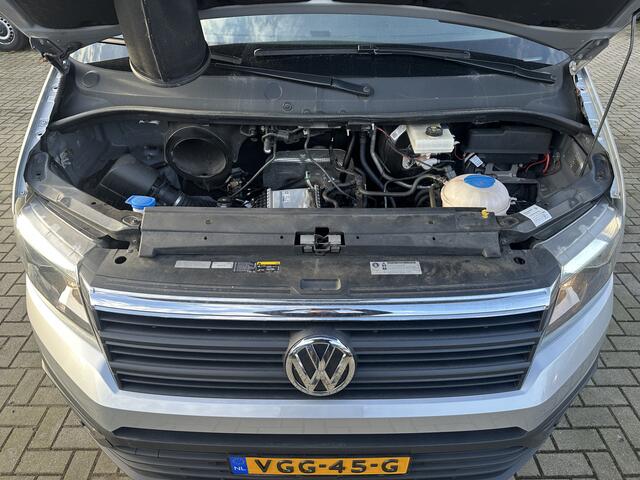 Volkswagen CRAFTER 30 2.0 TDI 140PK Automaat Euro6 L3H2 Carplay/cruise control/achteruitrijcamera