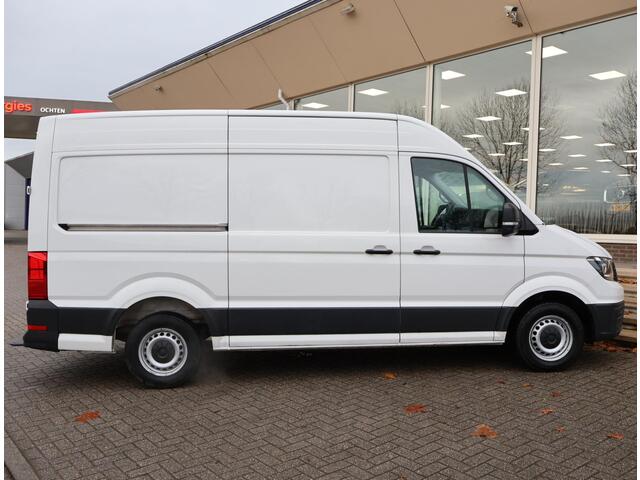 Volkswagen CRAFTER 35 2.0 TDI 140 PK L3H3 + 3000 KG TREKHAAK + NAVIGATIE / CAMERA / DAB / APPLE CARPLAY