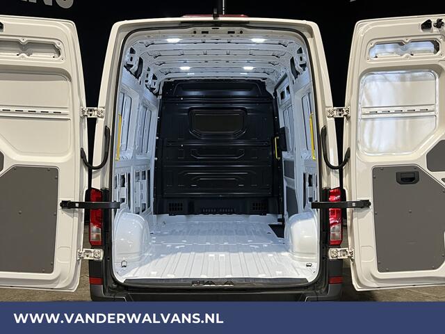 Volkswagen CRAFTER 2.0 TDI 141pk L3H3 L2H2 Euro6 Airco | Camera | Apple Carplay Android Auto, Cruisecontrol