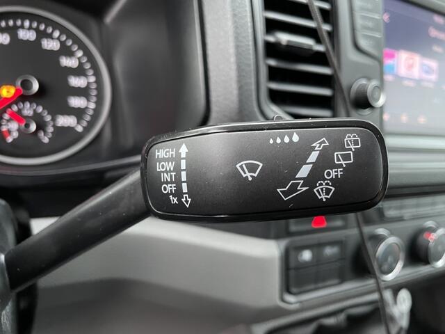 Volkswagen CRAFTER 35 2.0 TDI L4H3 | 177 PK | Trekhaak | Camera