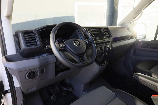Volkswagen CRAFTER 30 2.0 TDI 140PK L3H3 Highline | Trekhaak | Luchtgeveerde stoel | Camera | Leder | Verwarmbare voorruit
