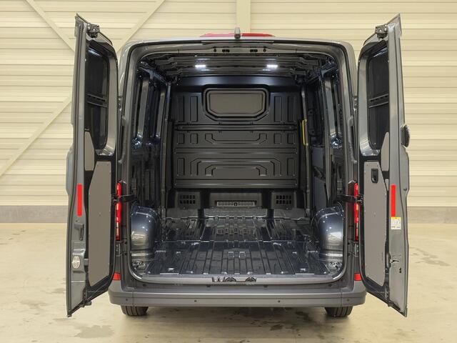 Volkswagen CRAFTER 30 2.0 TDI L3H2 Highline DSG