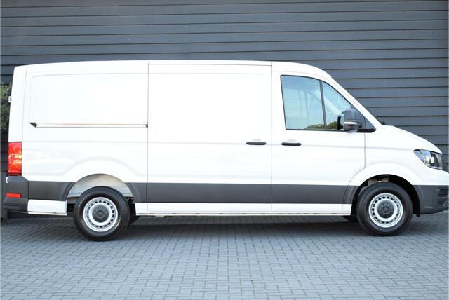 Volkswagen CRAFTER Facelift 35 2.0 TDI 140pk H6 L3H2 Comfortline App-Connect Parkeersensoren