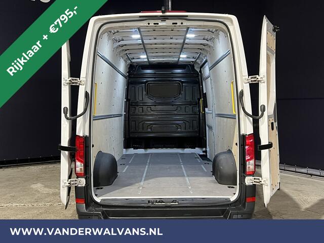 Volkswagen CRAFTER 2.0 TDI Automaat L4H3 L3H2 RIJKLAAR Euro6 Airco | Navigatie | Cruisecontrol | Camera apple carplay, android auto, parkeersensoren, bijrijdersbank, 270 gr. achterdeuren