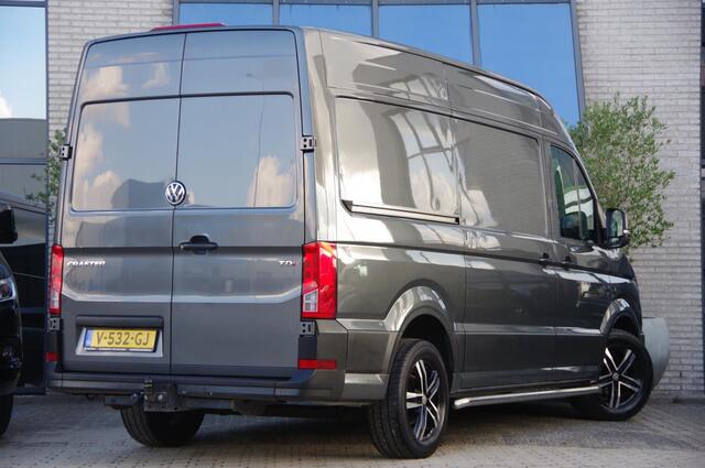 Volkswagen CRAFTER 35 2.0 TDI L3H3 Highline LED, TREKHAAK, APPLE CARPLAY, CRUISE, AIRCO, NL AUTO, NAP